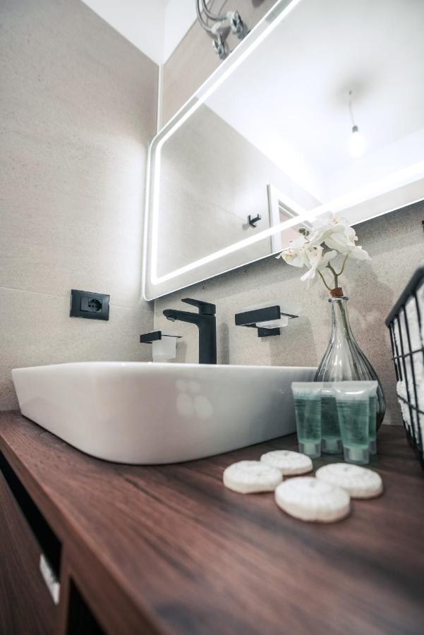 Mia Marine Rooms 히마레 외부 사진