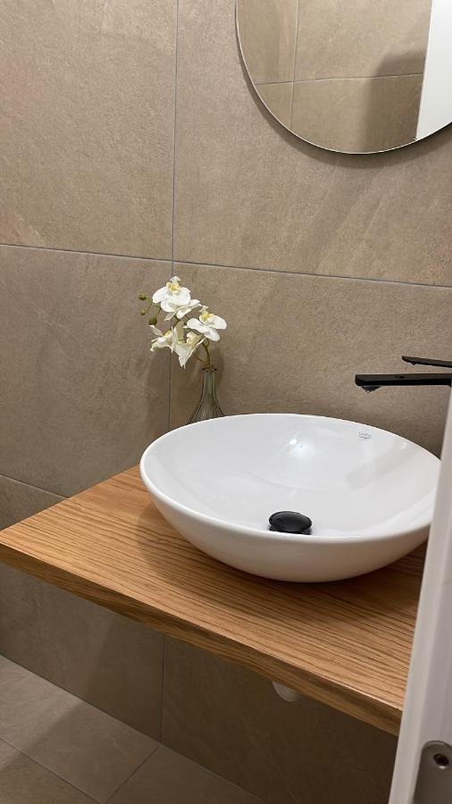Mia Marine Rooms 히마레 외부 사진